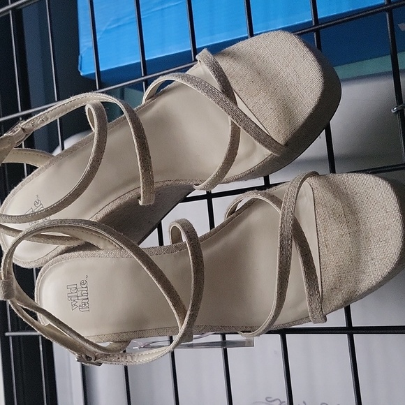 Wild Fable Natural Off White Platform Strappy Wedge Heel - Picture 2 of 10
